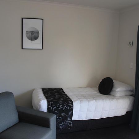 Kiwi Court Motel Hawera Exteriér fotografie
