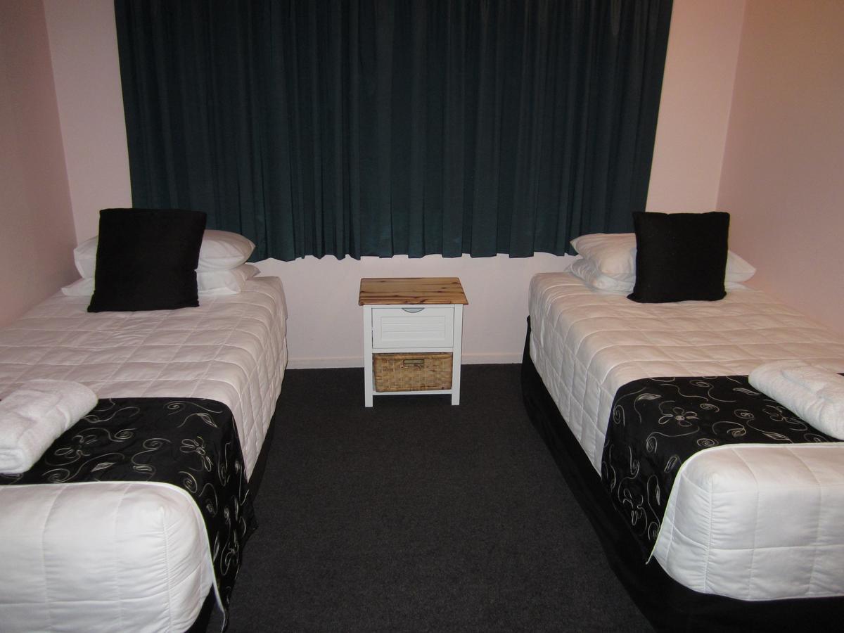 Kiwi Court Motel Hawera Exteriér fotografie