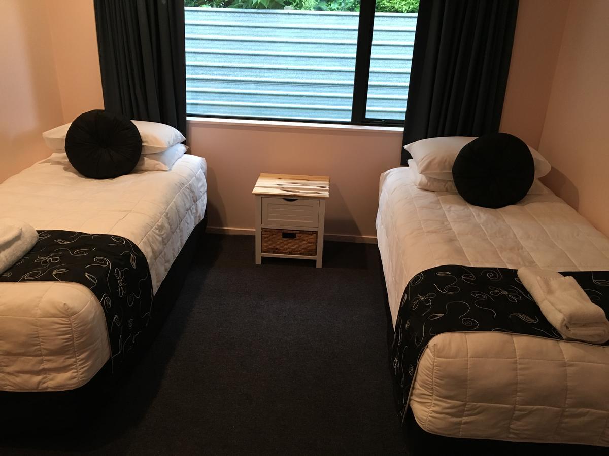 Kiwi Court Motel Hawera Exteriér fotografie