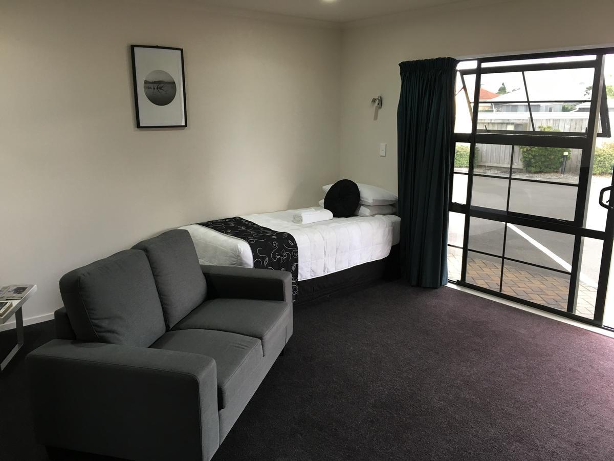 Kiwi Court Motel Hawera Exteriér fotografie