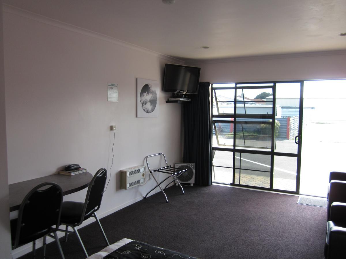 Kiwi Court Motel Hawera Exteriér fotografie