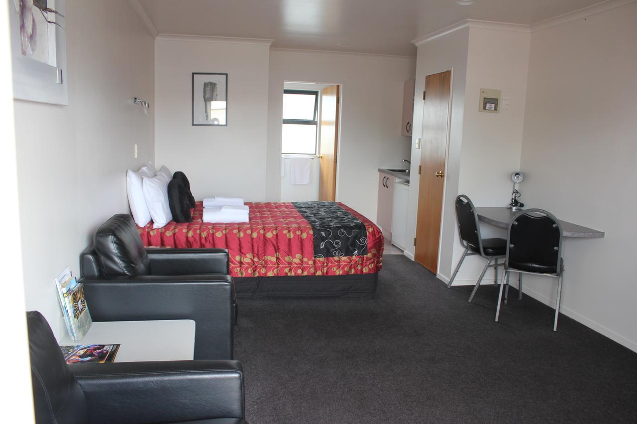 Kiwi Court Motel Hawera Exteriér fotografie